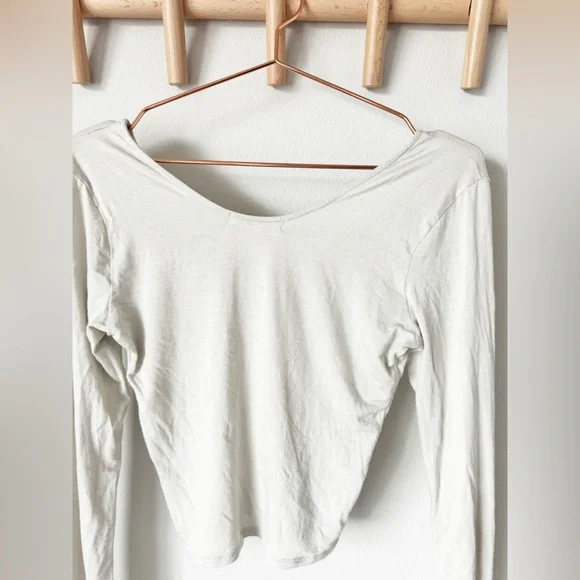 Joah Brown Ecru Long Sleeve Crop Tee M/L - Picture 8 of 9